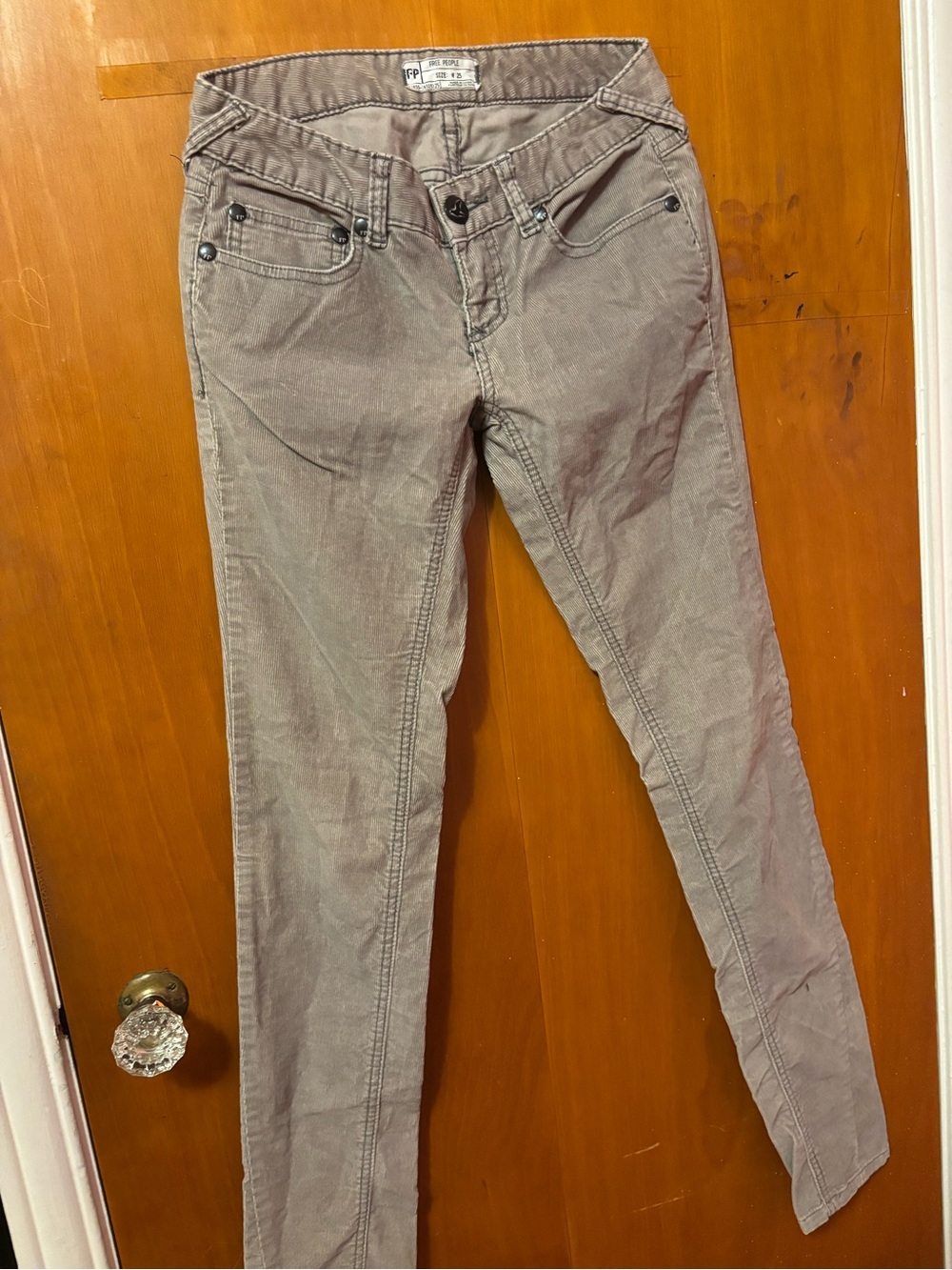 Free People Skinny Jeans in Taupe Gray